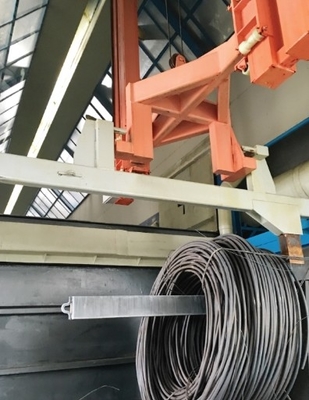 Sujeciones de Ningbo Qunli que conservan en vinagre fosfatando la cadena de producción automática